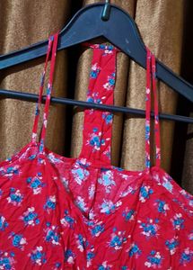 Beautiful Floral Dress Size 40 Inches