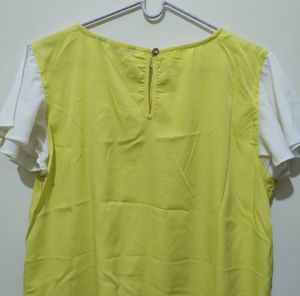 Street 9 Bright yellow Hi Low top with cap sleeves