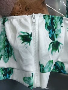 Floral Print 🖤Crop Top