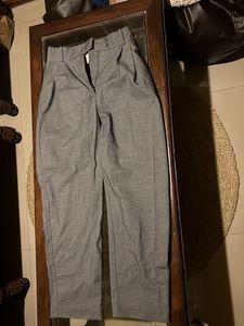 H&M Gray Pleated Trousers Xs