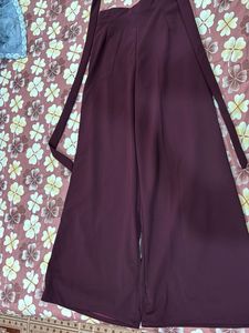 Deep purple corset in size 34 means L siz
