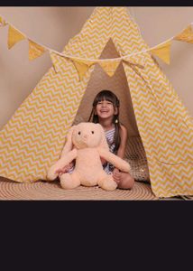 Adorable Plush Bunny-Mirada