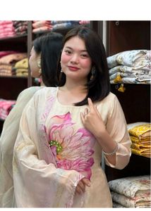 Floral Kurta Set Totally New