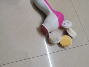 Nova 5 In 1 Face Massager