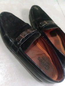 Stylish Black Loafers