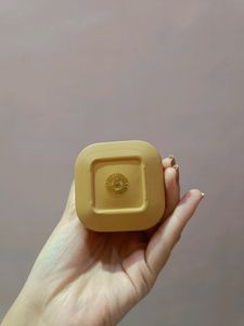 Paris Corner Caramel Cascade