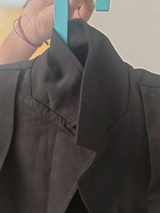 with tag M shrug(Black Embroidered)