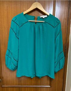 Chic Green Loft Blouse