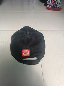 UNO Black Baseball Cap