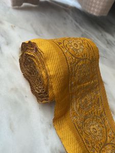 Gold Jari Border Lace