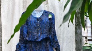 I. Blue Printed Dress