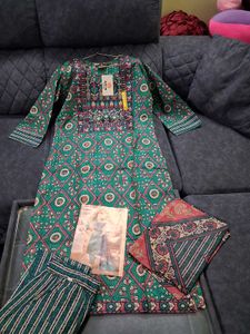 Mayur Dress Ready Made L Size