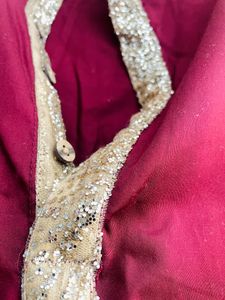 Men Maroon Kurt