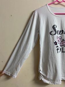 White T-shirt (women’s)