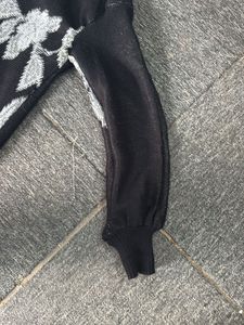 Floral Print Black Knit Sweater