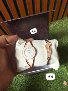 Watches ⌚
