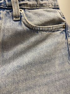 H&amp;M Light Wash Mom Jeans