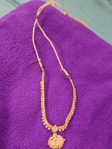 Gold Tone Rhinestone Necklace