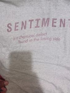 Grey T-shirt 👀