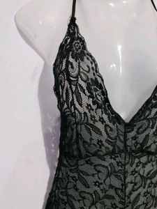 BLCK LACE BODYSUIT