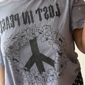 H&amp;M OVERSIZED TSHIRT HALF OFF Y2K INDIE PINTEREST