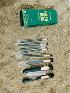 Mars Tools of Titans Brush Set 8pc