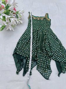 Green Shrara Suit