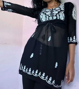 Chikankari Short Kurti