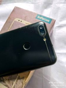 Infocus vision 3 mobile 4g