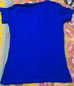 Brand: Jealous 21. XL. Stretchable. Fitted. Ladies Tshirt. Latest Fashion.