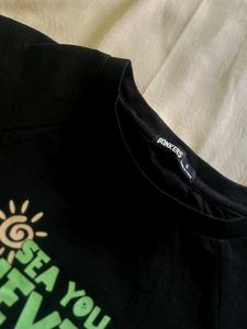Black Body Fitted Baby Tee