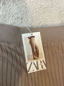 Zara Legging