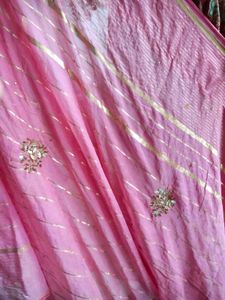 mauve-pink saree