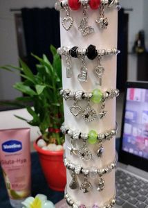 Black Charm Bracelet-1pc