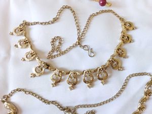 Set Of 4 Necklaces