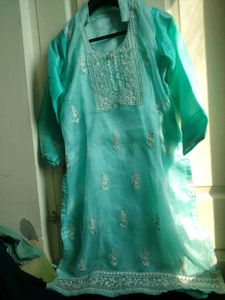 💝Elegant Embroidered Kurta💝