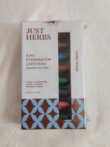 8 In 1 Smudge Proof Eyeshadow Lipsticks
