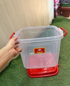 Side-Lock Container + FREE Bottle