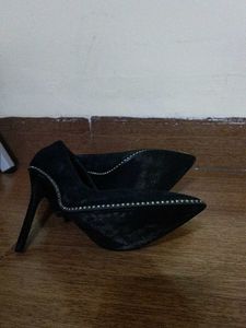 Steve Madden Black Heels