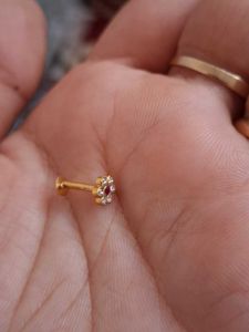 Beautiful New Shaining Stone Nosepin