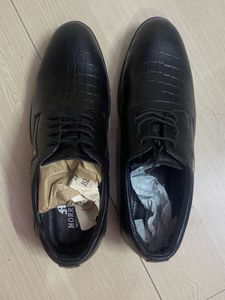 Black Lace Up Formal Leather Shoes For Men
