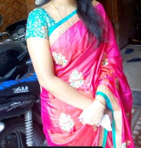 saree with blouse