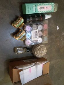 Eye Glitter With Mini Pads