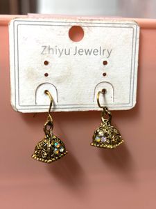 Vintage Style Drop Earrings