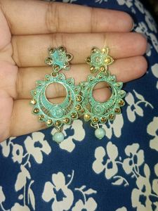 Set Of 2 Earnings