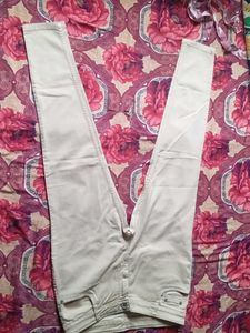 Beige Skinny Jeans
