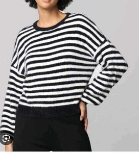 Striped long sleeve sweater.