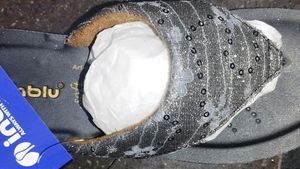 Inblu Women Slipons