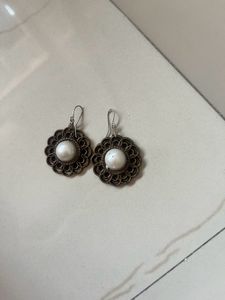 Floral Pearl Earrings