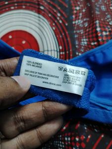 Non-Padded Non-Wired Bra with Detachable Strap